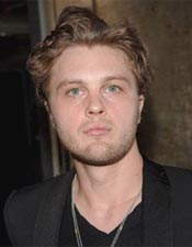 Michael Pitt